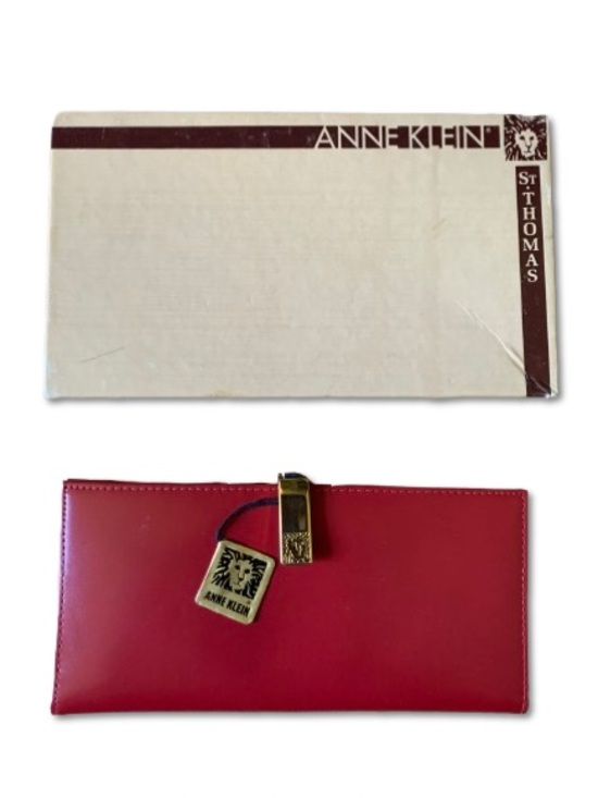 Anne Klein Handbags - NEW 80s Deadstock Ann Klein St. Thomas Caretaker Red Leather Gold Lion Wallet
